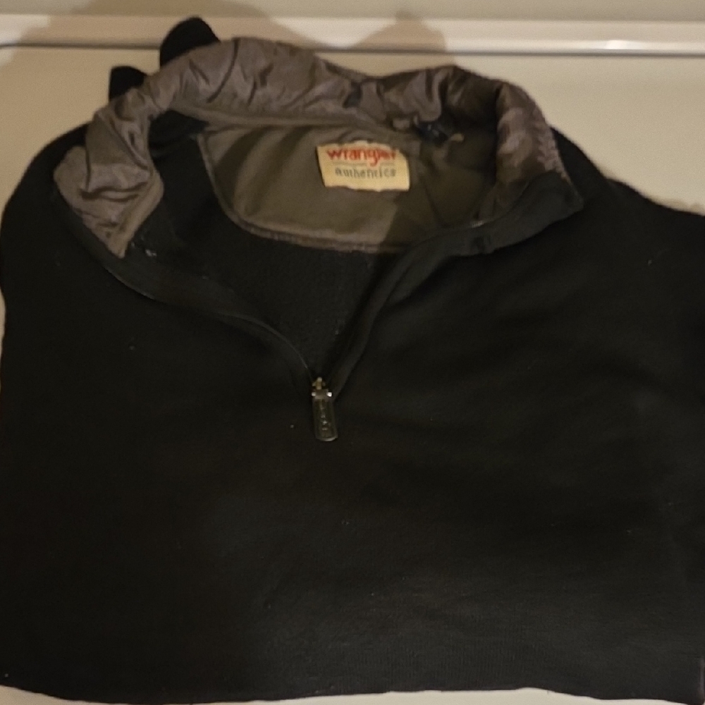 Wrangler Men's Dark Gray Zip-Up Sweater